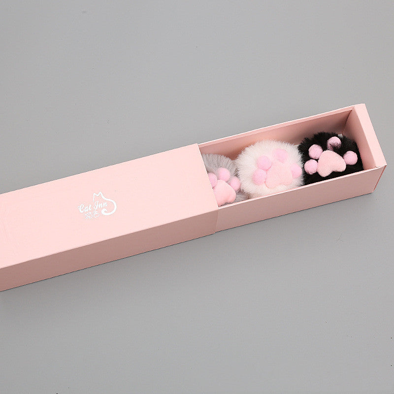 LEKSAKSBOLL - tre söta bollar i form av tassavtryck